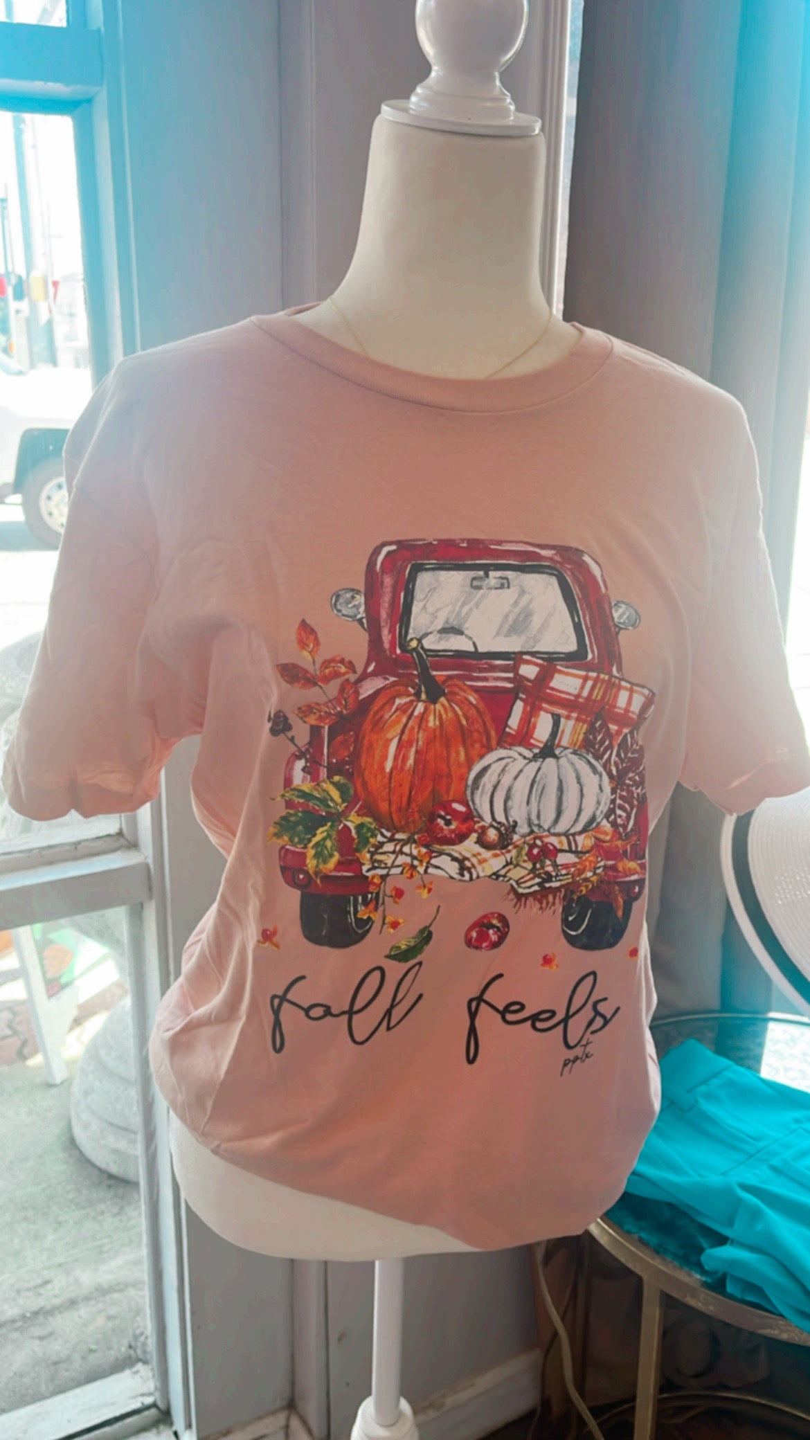 Fall Feels Tee