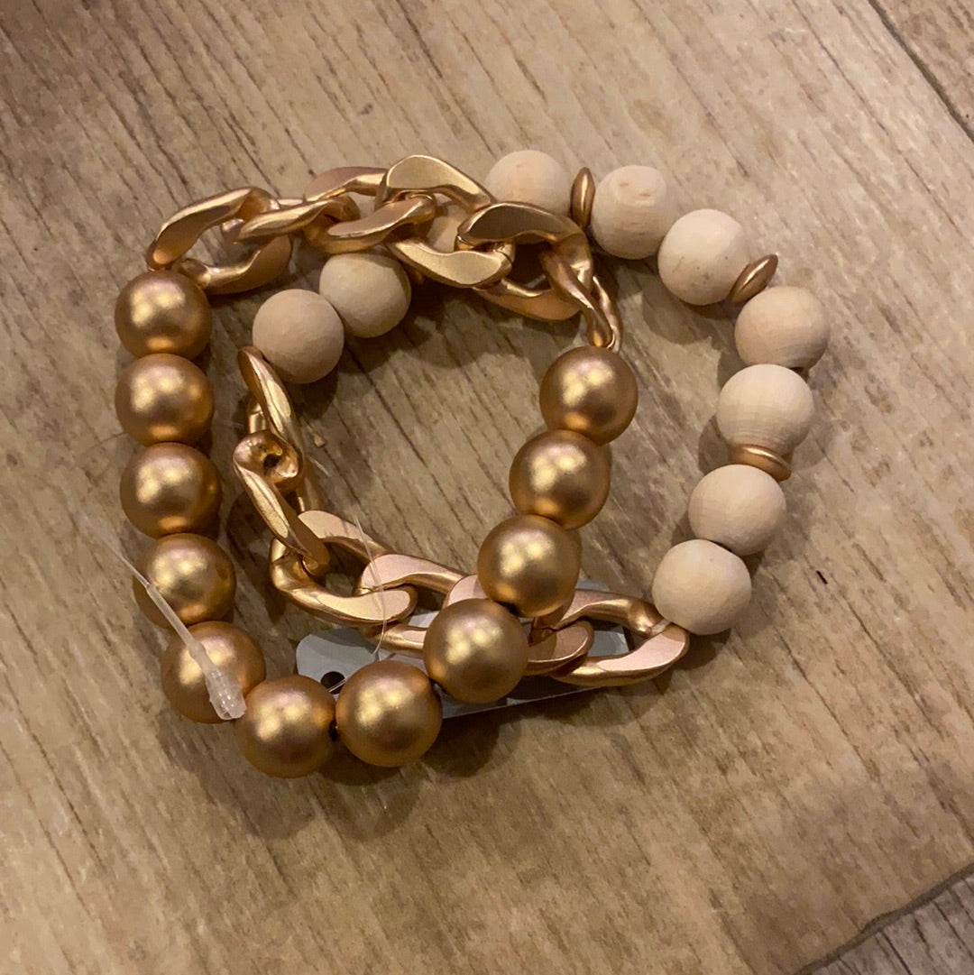 Beige Gold Chain Bracelet